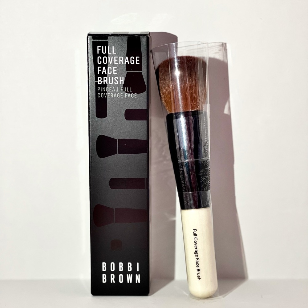 Bobbi Brown Full Coverage Face Brush